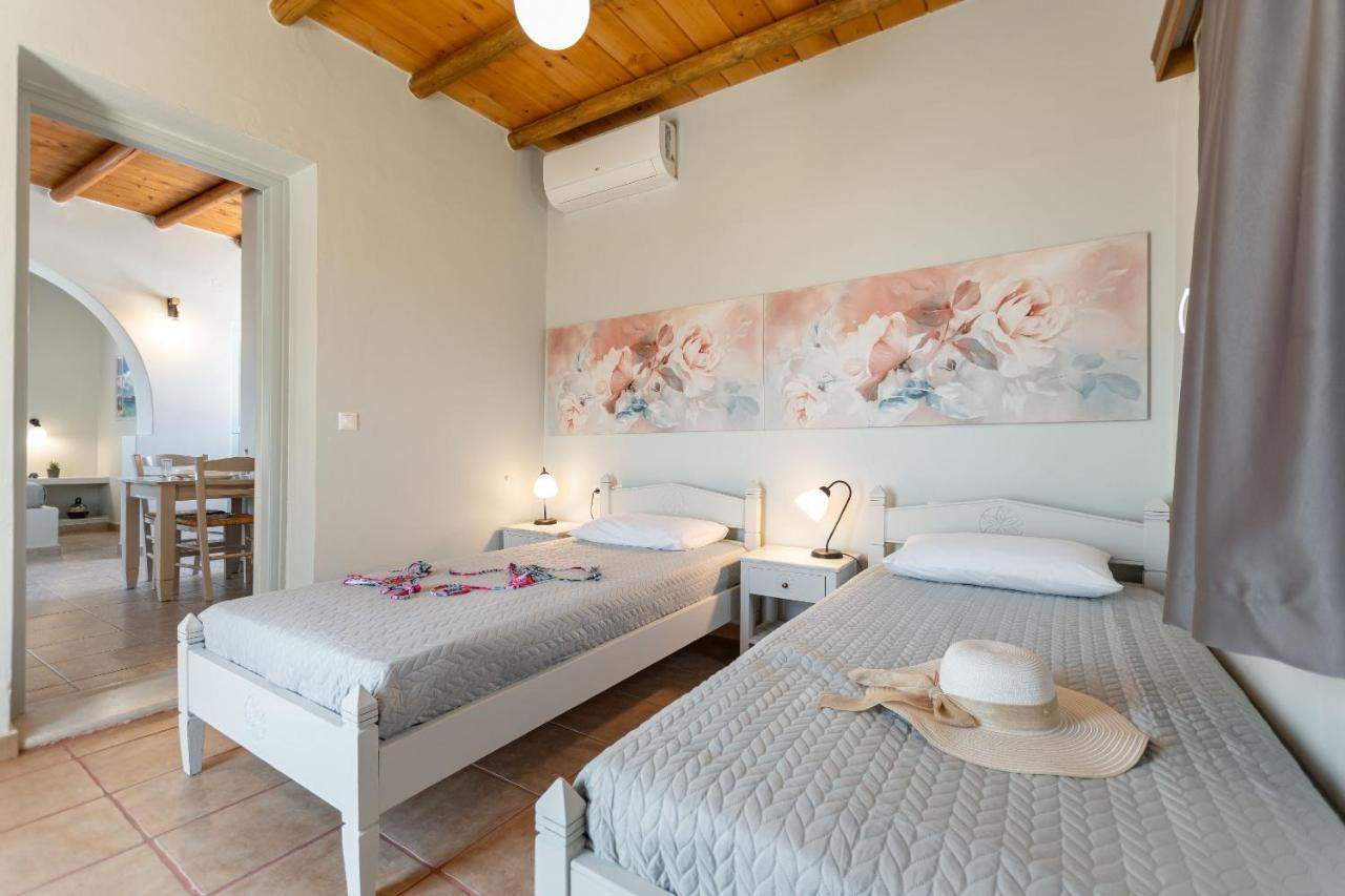Michalios Luxury Apartments Koufonisia Luaran gambar